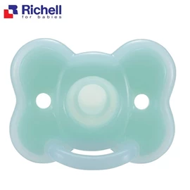 日本Richell 全矽膠安撫奶嘴連收納盒(3個月以上)-蝴蝶結
