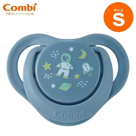 日本Combi 睡眠安撫奶嘴(連防塵蓋)-S碼 太空